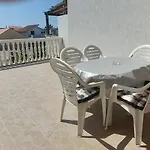 Zana Apartment Pirovac